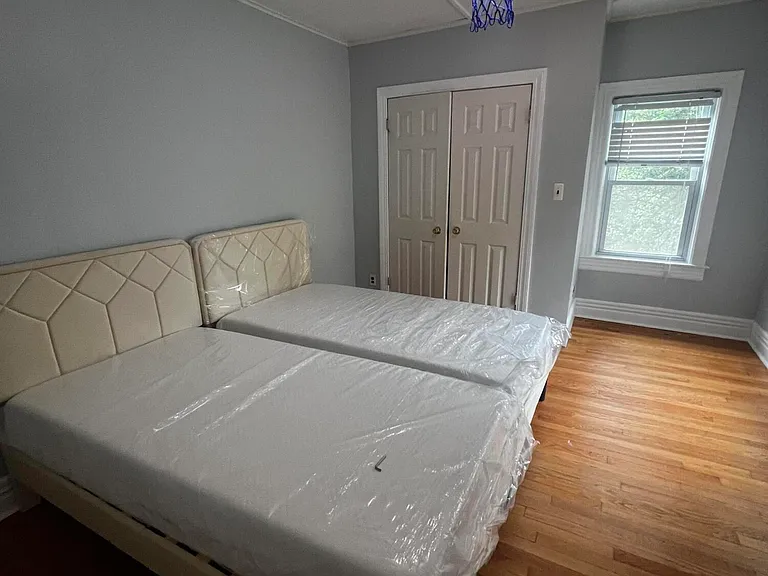 540 Wall St — Photo 15
