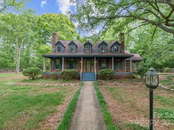 1518 Shelby Hwy, Cherryville, NC 28021