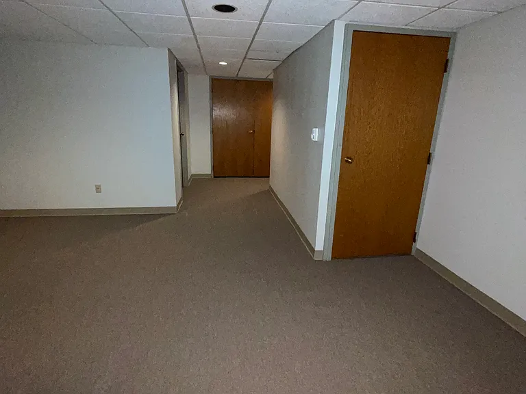 109 Sycamore Ln #B — Photo 7