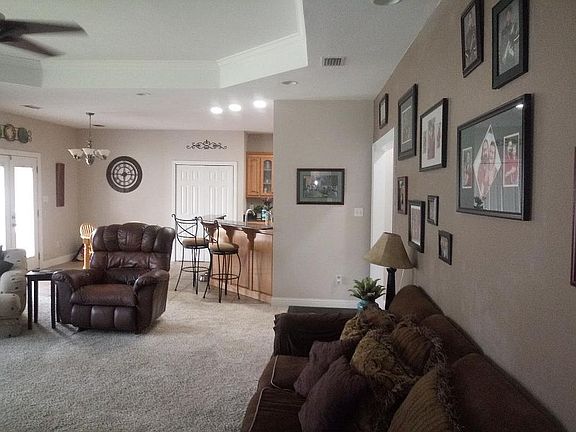 2nd image of 5747 Hannah Ct