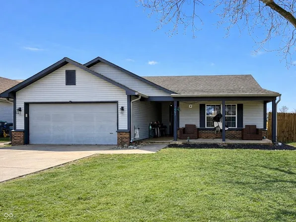 1062 Berwyn Rd, New Whiteland, IN 46184