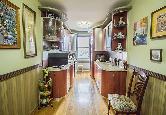 Sold by Brooklyn Finest Properties | media 48