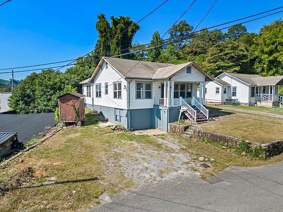 3rd image of 103 California Ave
