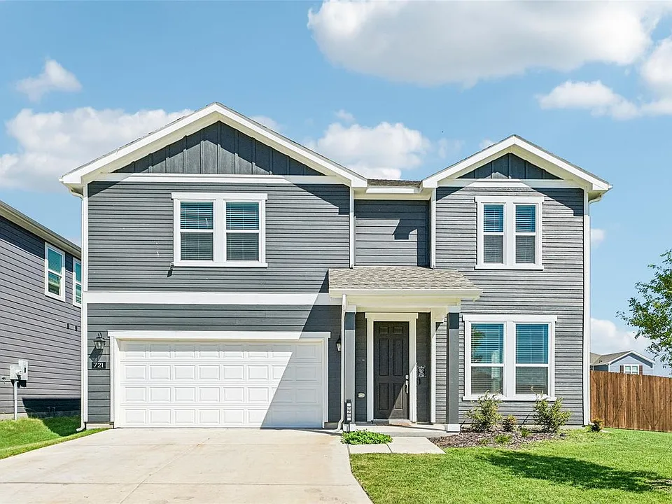 721 Saint Lawrence Dr