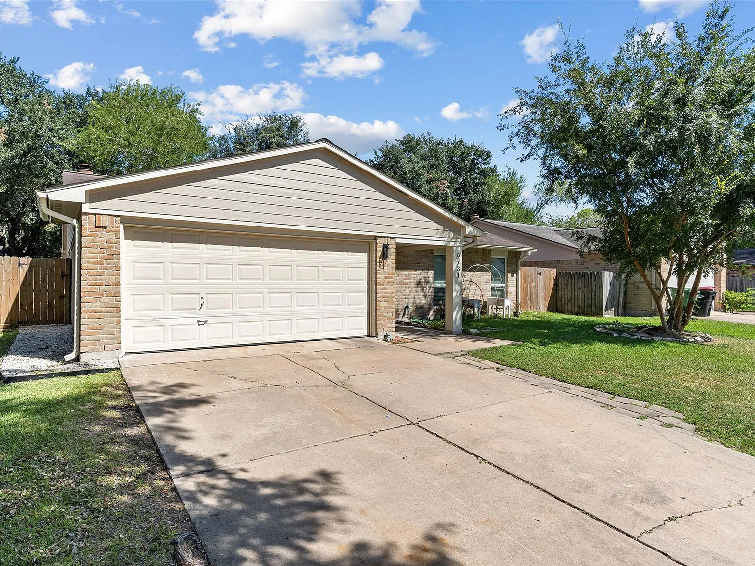 4 bed, 2.0 bath, 1650 sqft, $2,095 — Photo 3
