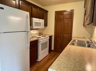 740-746 Mansfield Ct #742, Hartland, WI 53029