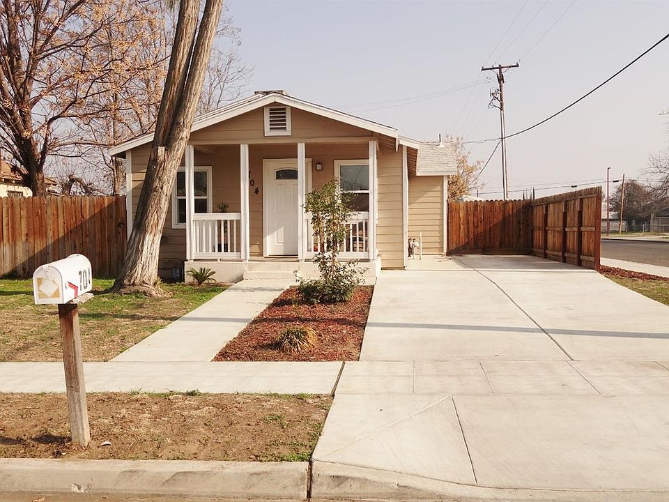 1st image of 704 N 6th St