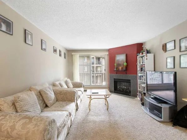 6400 N Coach Hill Rd SW #522, Calgary, AB T3H 1B8
