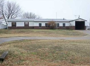 618 W 10th St, Stroud, OK 74079