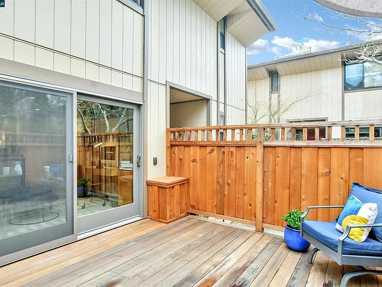 Private Front Patio
