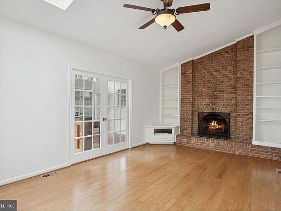 4th image of 14631 Pinto Ln