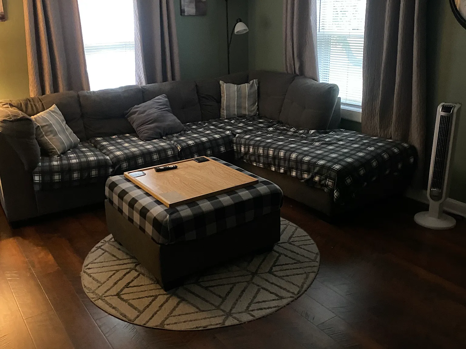 1 bed, 1825 sqft, $975 — Photo 2