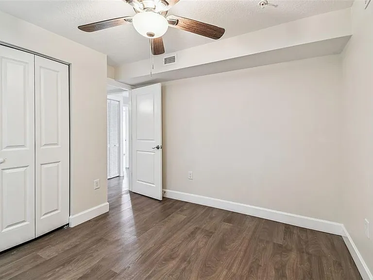 650 E Tarpon Ave #C1 — Photo 33