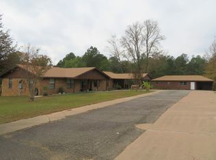 483 Red Hill Rd, Arkadelphia, AR 71923
