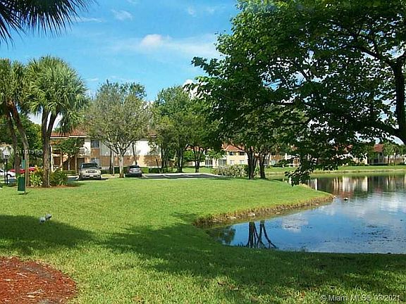 2nd image of 755 NW 92nd Ave #755
