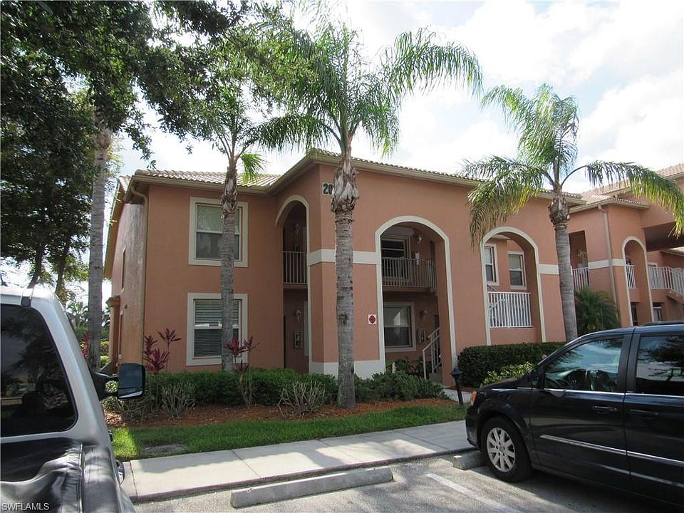 1st image of 20011 Barletta Ln Unit 2122