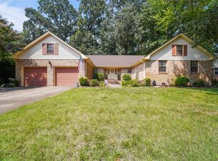 4641 Larkwood Dr, Virginia Beach, VA 23464