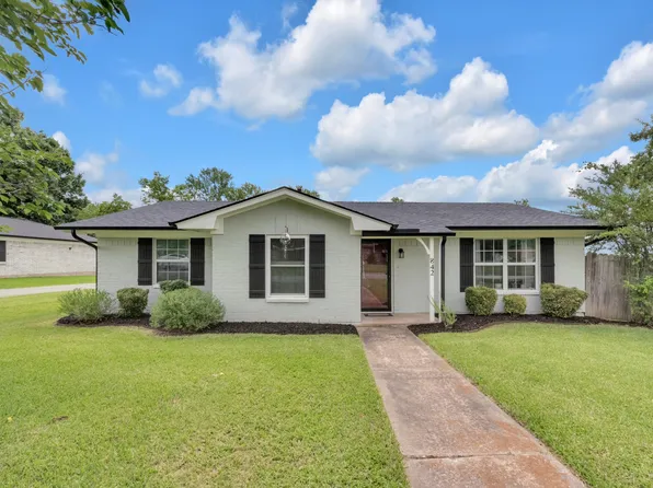 842 Starlight Dr, Sherman, TX 75090