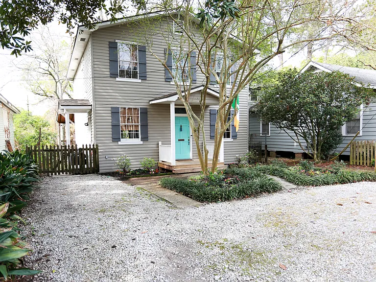2020 Ovid St — Photo 1