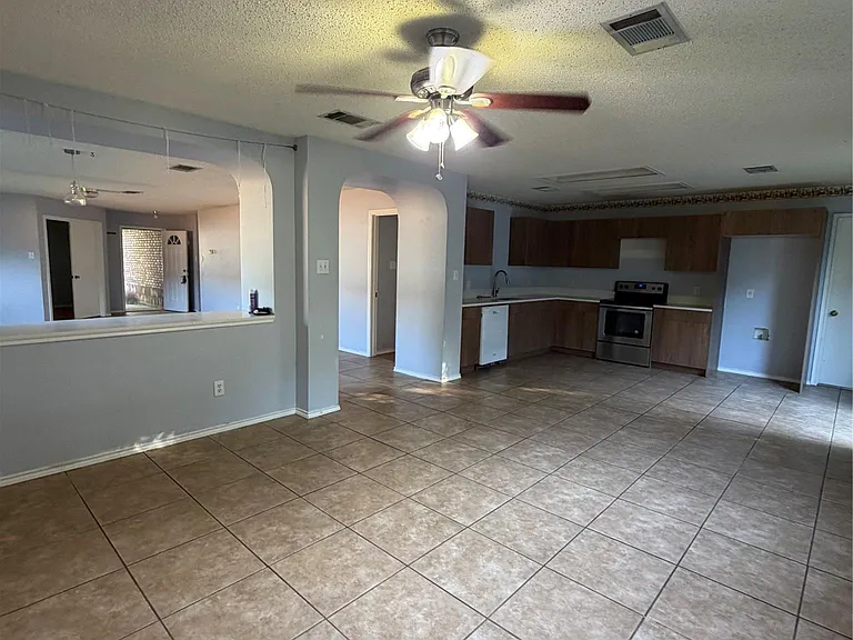 3207 Settlement Dr — Photo 8