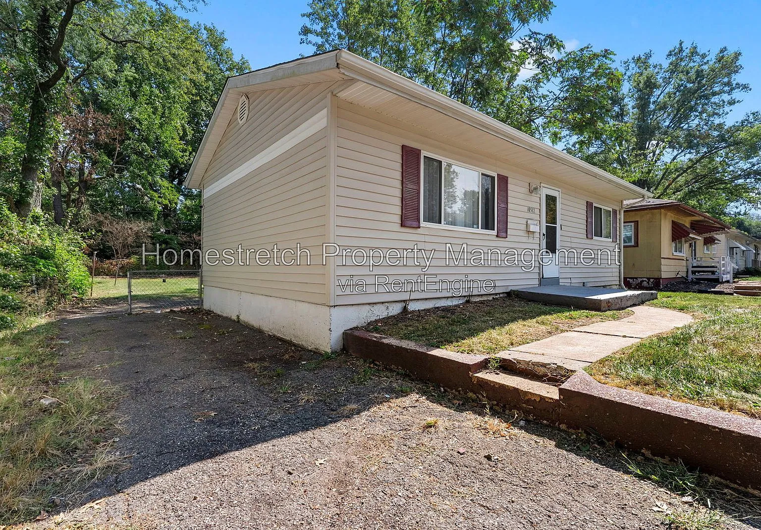 2 bed, 1.0 bath, 770 sqft, $1,100 — Photo 3