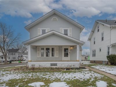 819 Race St, Dover, OH, 44622