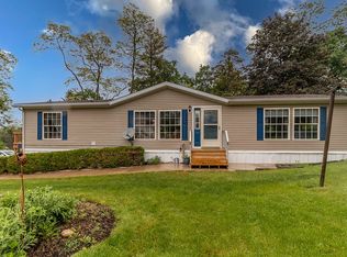 142 Shawver Ln, Pine Grove Mills, PA 16868