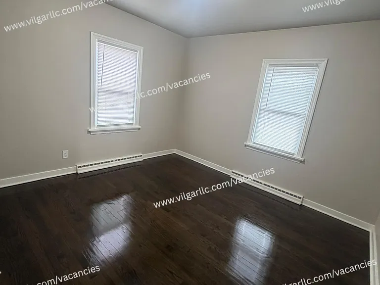 4295 Ohio St — Photo 9