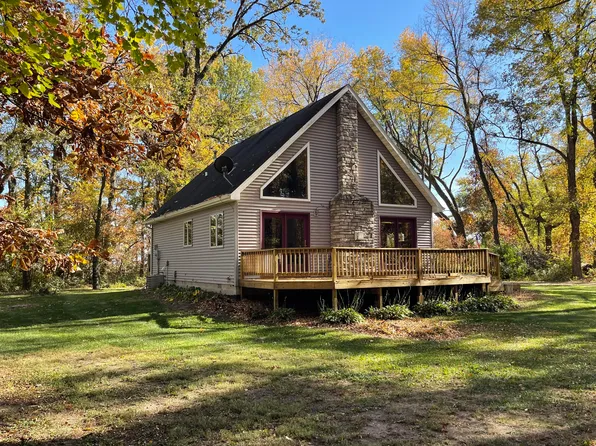499 E State Road 8 #1, Kouts, IN 46347