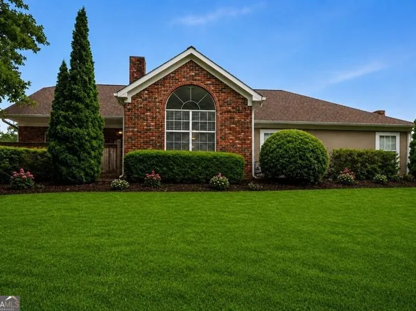 1843 Kolb Farm Cir SW, Marietta, GA 30008