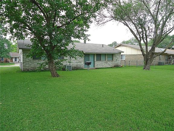 5th image of 1418 Caladium Dr