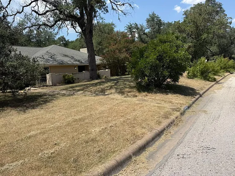 10608 Spicewood Club Dr — Photo 4
