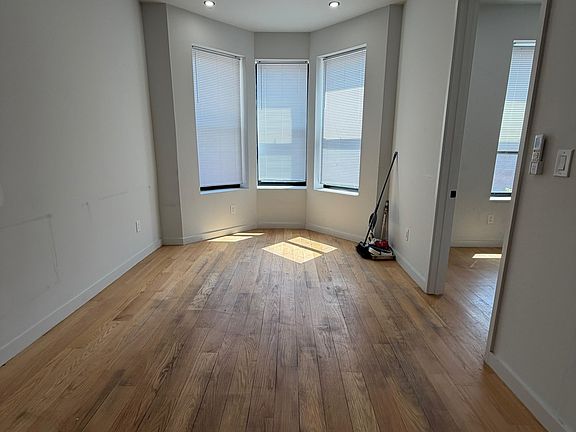 5th image of 1551 Eastern Pkwy #3