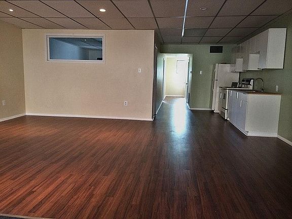 3rd image of 2018 E Clementine St Floor 2