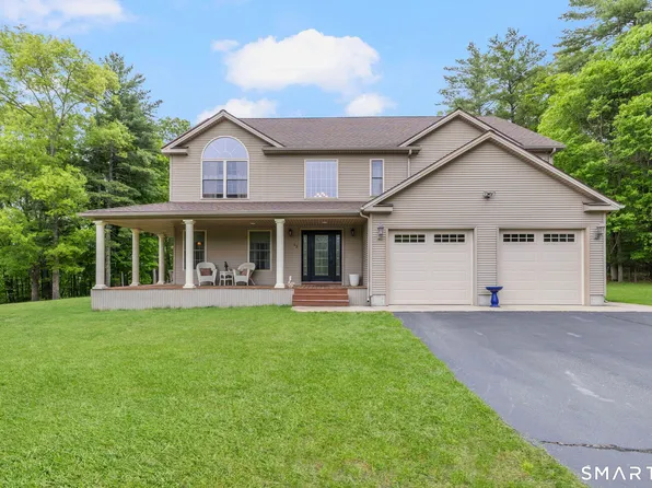 12 Red Oak Drive, Killingly, CT 06239