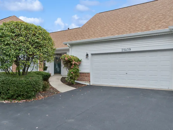 21409 W Douglas Ln, Plainfield, IL 60544