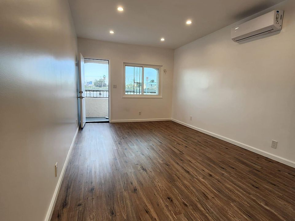 1st image of 238 S Avenue 21 #238