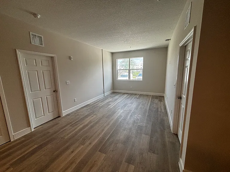 4424 S Texas Ave #108 — Photo 32
