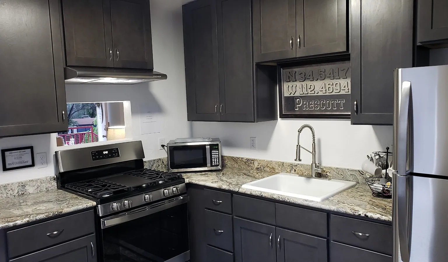BC1003-538 Lincoln Ave. - 1C — Photo 4