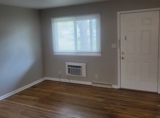 7812 Venus St #21, Loves Park, IL 61111