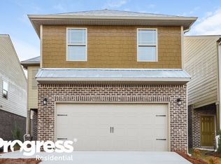 1233 Faye Ct, McDonough, GA 30253