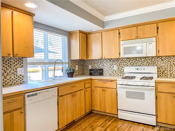 5th image of 12028 128th Street Ct E