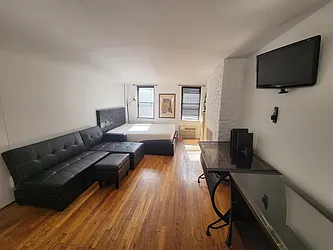 Rented by GPS Realty NYC