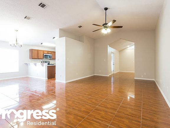 4th image of 4294 Cloverleaf Pl