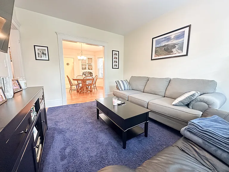 152 Homes Ave #2 — Photo 8