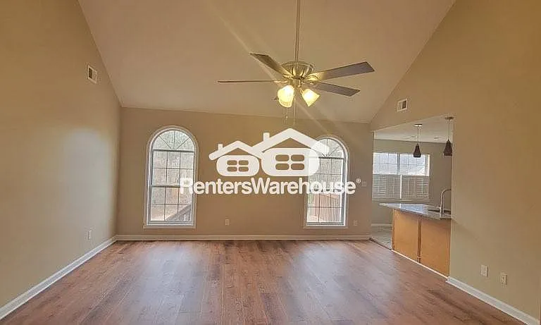 4745 King Saul Dr — Photo 26