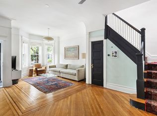 28 Stephens Ct, Brooklyn, NY 11226