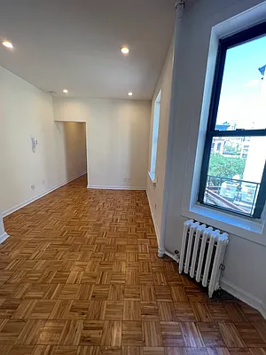 Rented by City Connections Realty | media 12