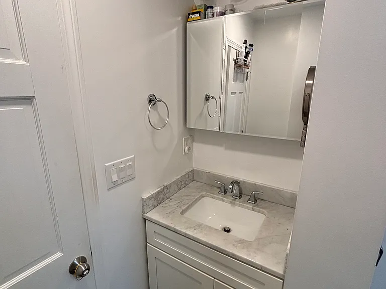 8 Hadley St #1 — Photo 2