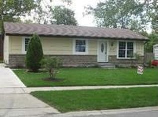20124 S Greenfield Ln, Frankfort, IL 60423